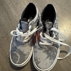Brand New Vans Youth Size 2