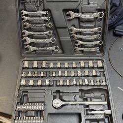 Socket set