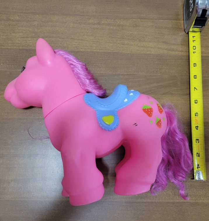Vintage Bright PINK PONY with strawberry Kid connection style my hair salon 10''