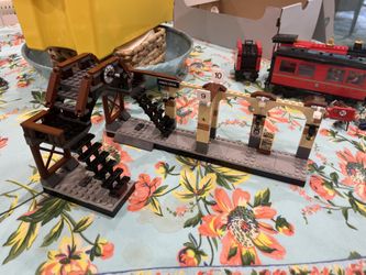 Hogwarts Lego Train Set