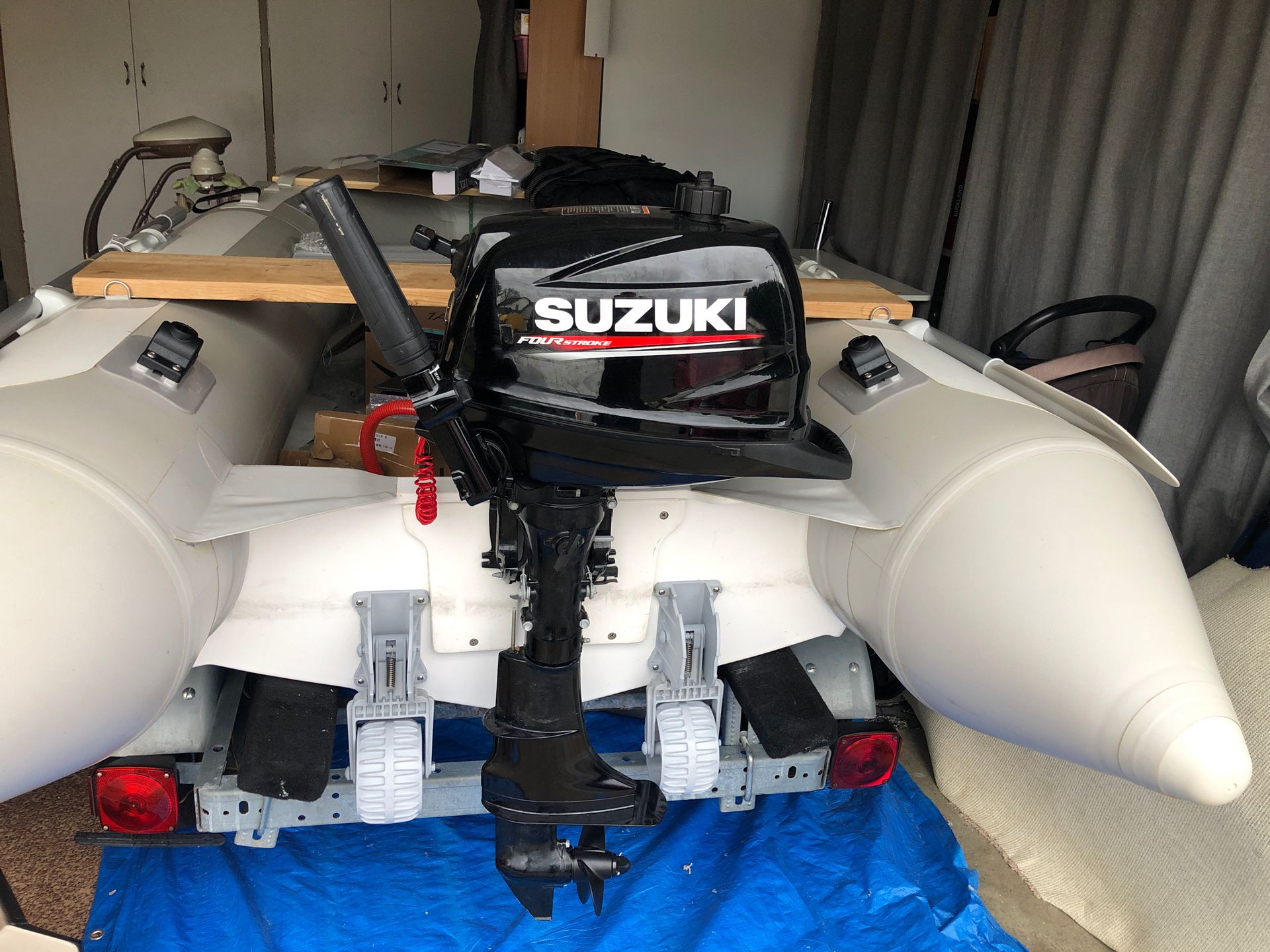 Outboard Suzuki 6hp 4 stroke brand new