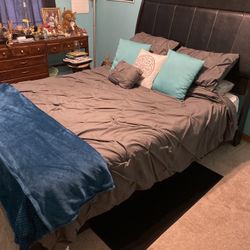 Queen Black Padded Headboard Frame Bed