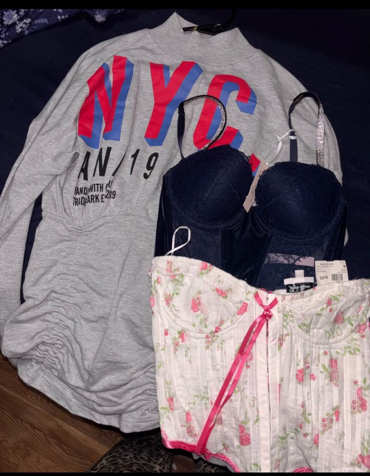 U get whole bundle Victoria secret corset plus more