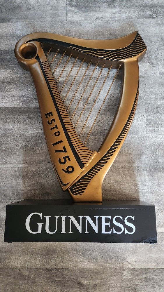 Guinness Harp Bar Display