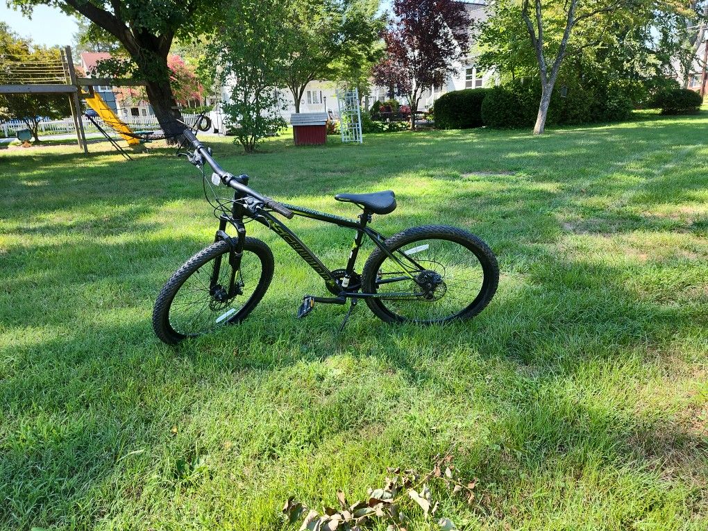 Schwinn Sidewinder Mountain Bike