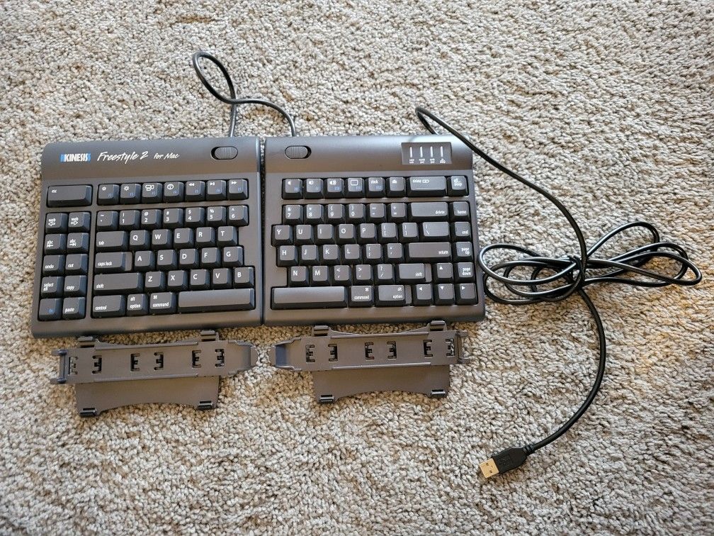 Split keyboard with adjustable height/slant for Mac - kinesis freestyle 2