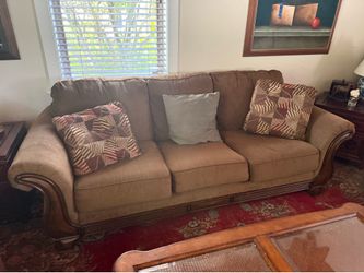 FREE FURNITURE