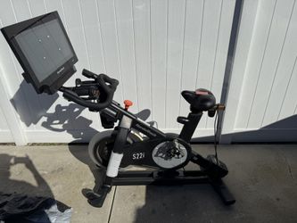 Nordic track S22i Stationary Bike