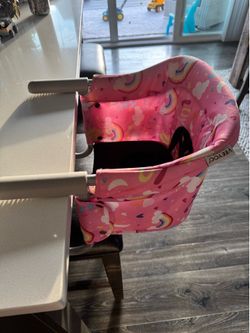 Portable highchair