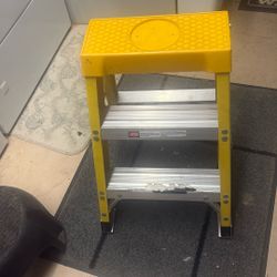 Cosco 2’ Step Stool