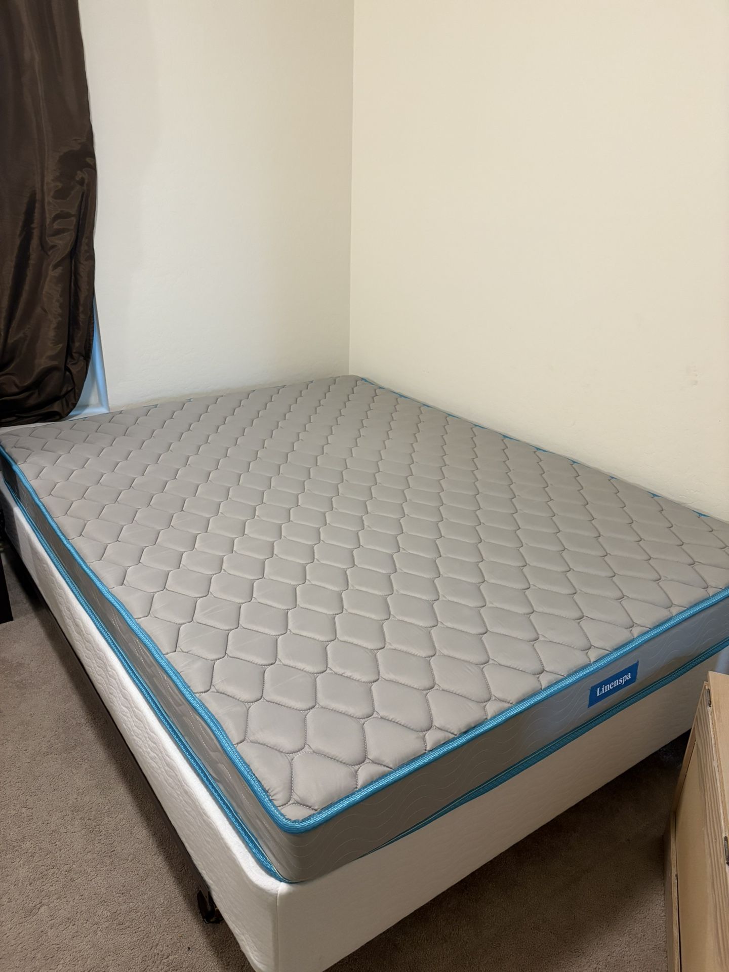 Queen Size Bed And Frame