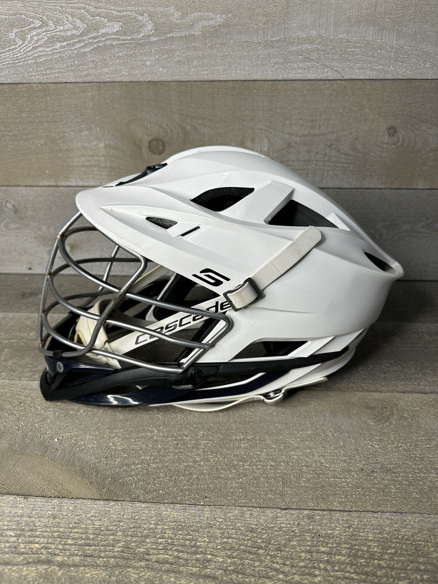 Cascade S Lacrosse Helmet White Full Face Mask Lacrosse OSFM White Chin Strap