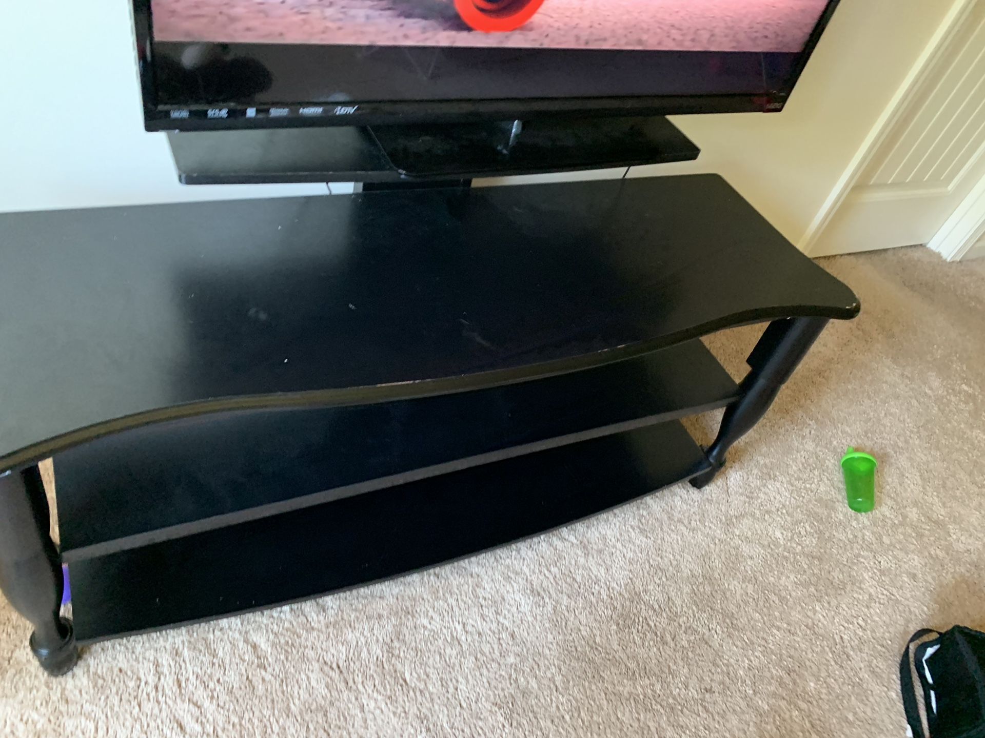 Couch , tv stand, 32 in tv
