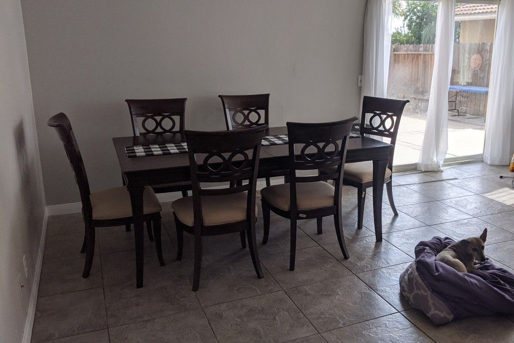 Dining Room Table With 6 Chairs