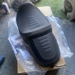 2024 Road Glide Cvo Seat