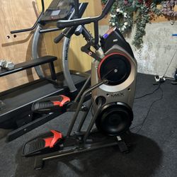 Bowflex Max Trainer(like New)