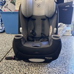 Maxi Cosi Childs Car Seat