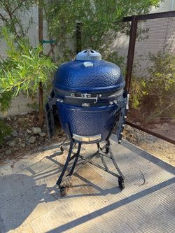 Louisiana Blue Ceramic Kamado Grill with Stand