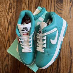 Supreme x Nike SB Air Force 2 Low “ Supreme Blue”