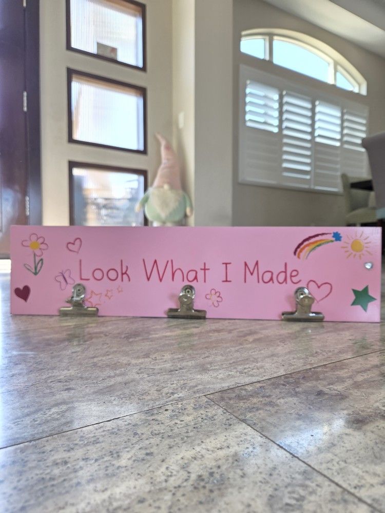Kid's Display Plaque