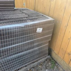 280 Pieces Of Eagle Tile, 20 Pieces Of Ridge