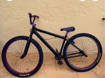 Black and Purple big flyer