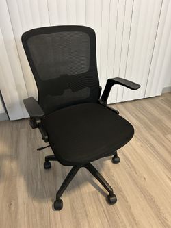 Mesh Office Chair