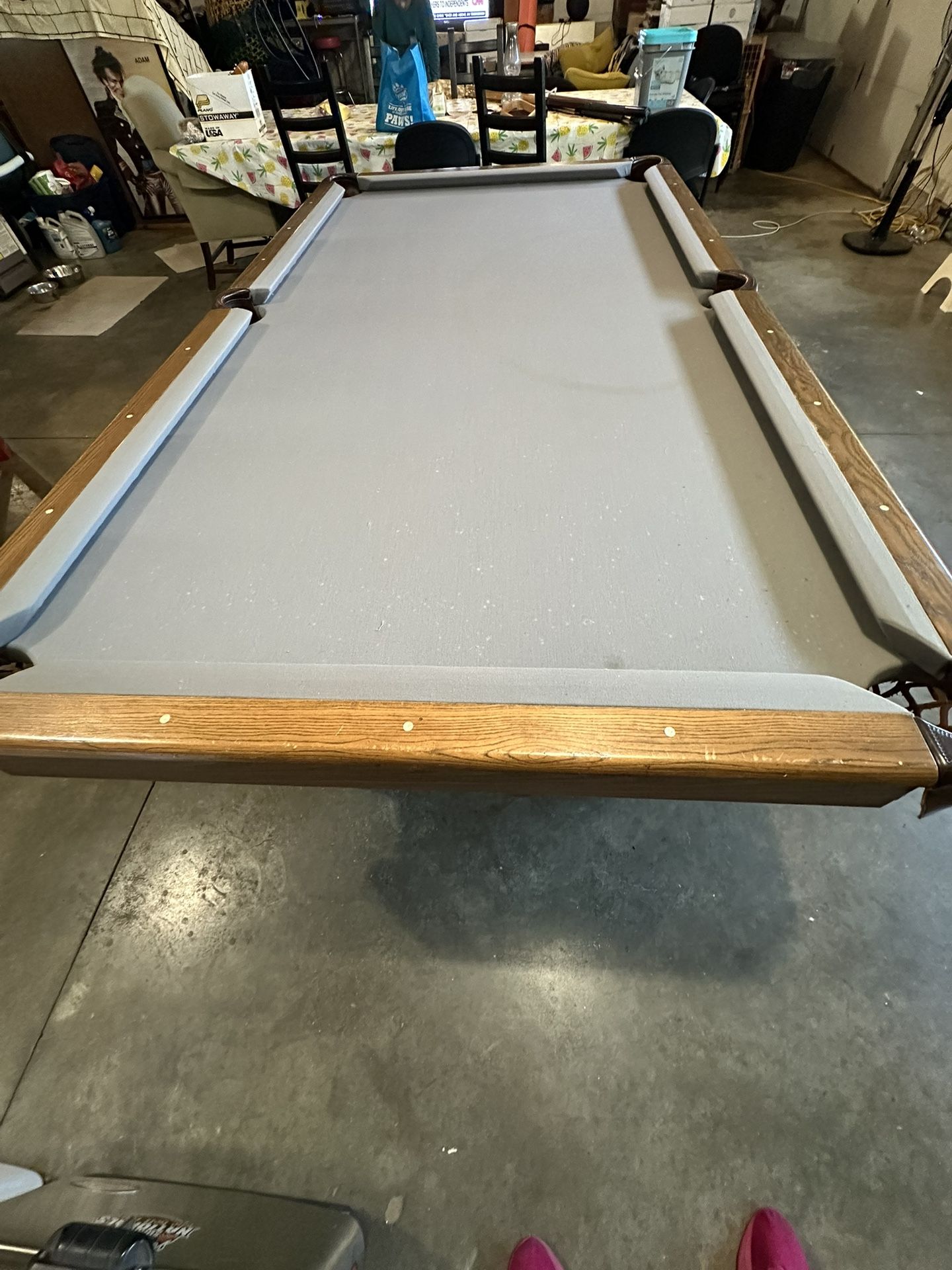 8’ Pool Table