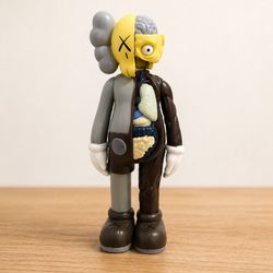 Figurine companion brand new