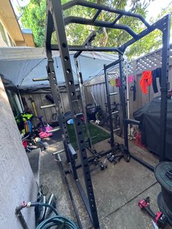 REP FITNES RACK  free delivery 409 areA. and assembling