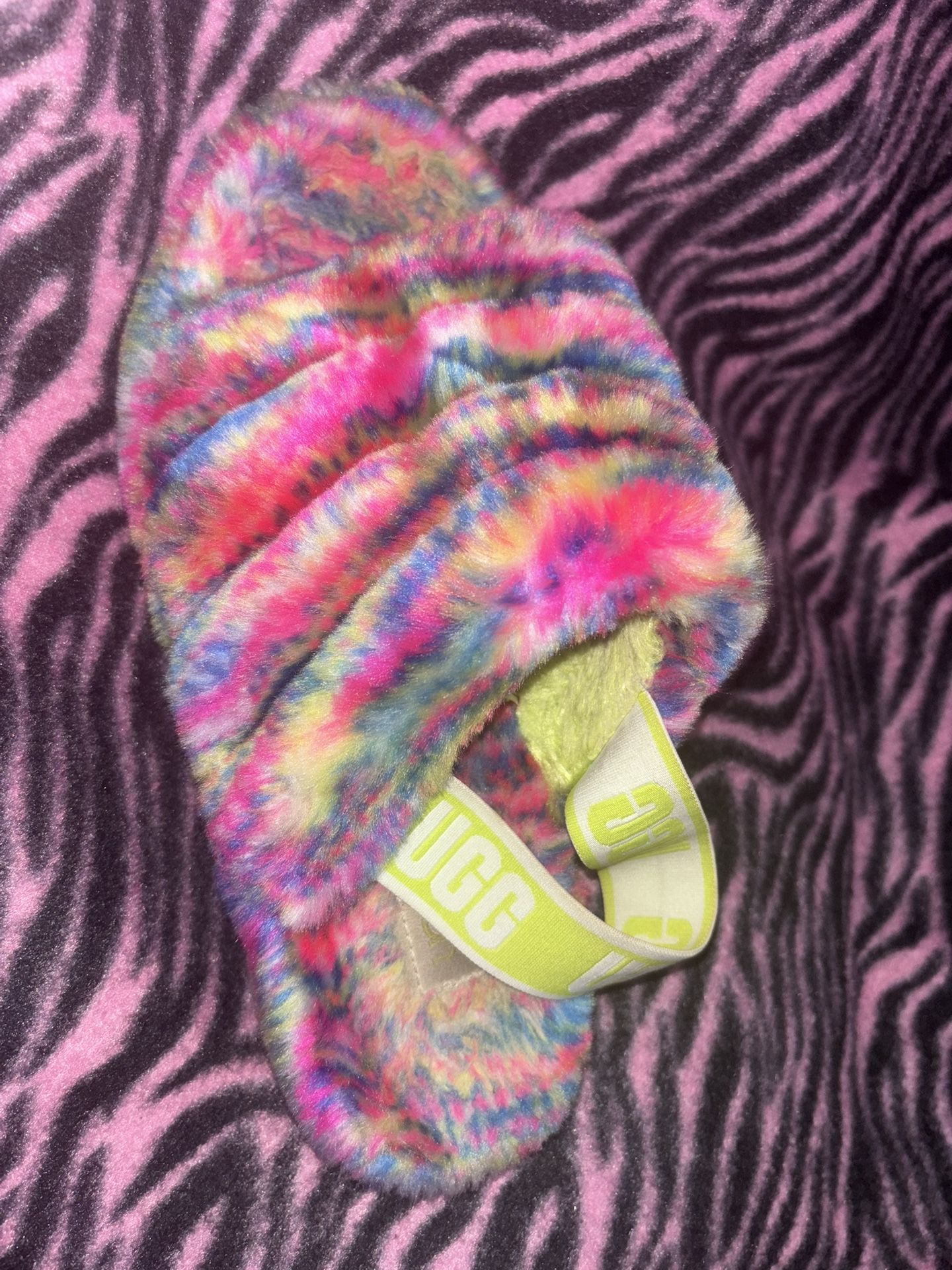 UGG Slipper/Slides Size 8
