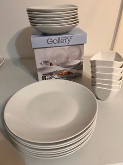 Tabletops Gallery 365 Whiteware Dinnerware Set