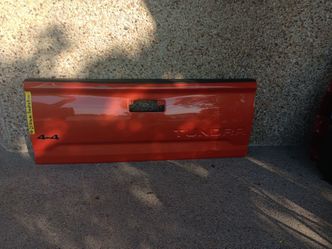 2014-21 Toyota Tundra Tail Gate