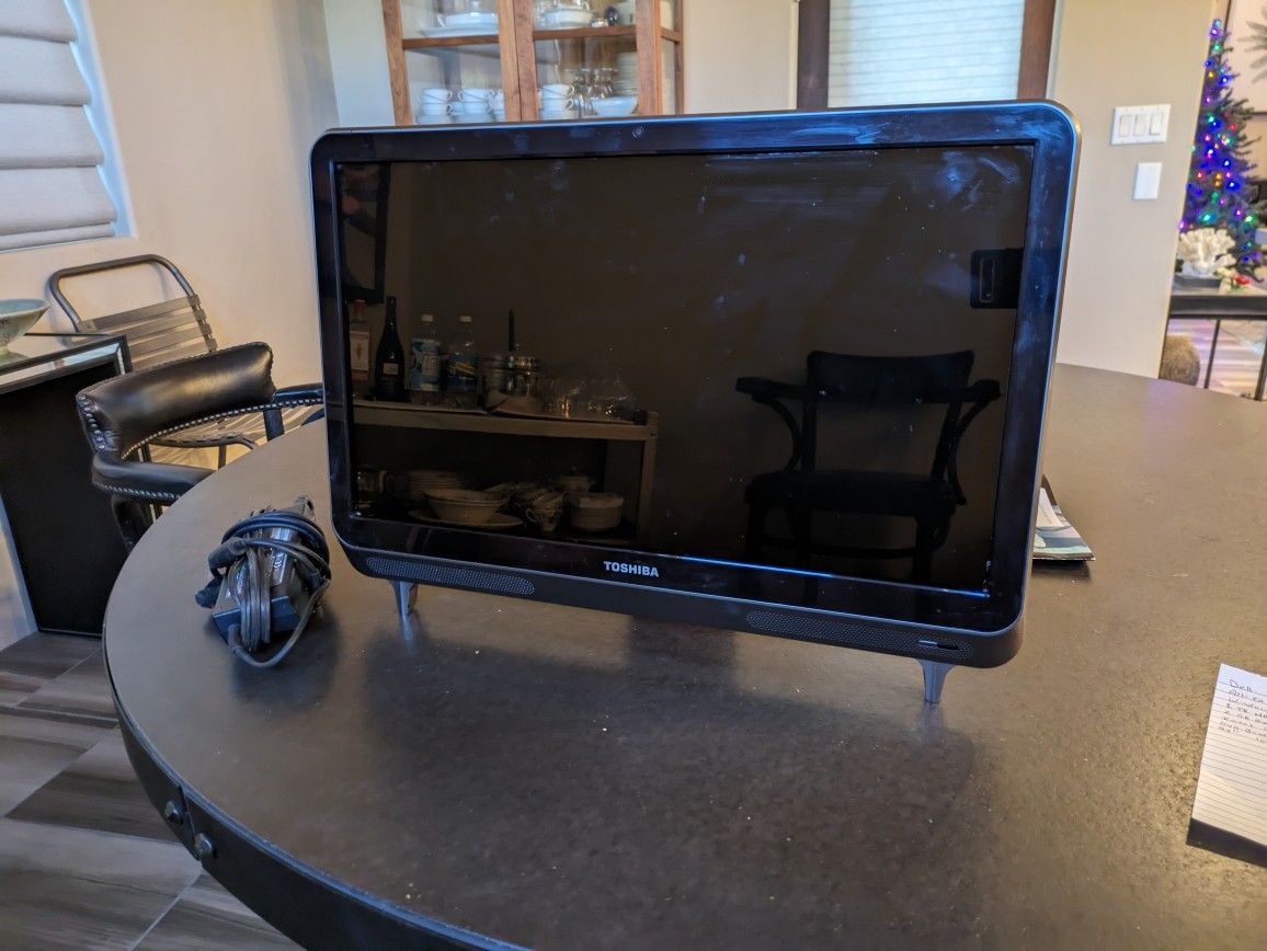 Dell LX835 All-in-One Desktop