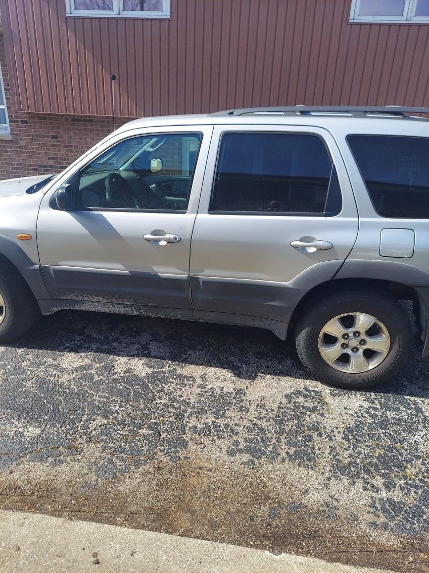 2001 Mazda Tribute