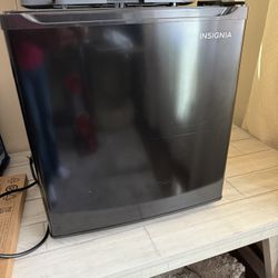 Insignia Mini Fridge $80