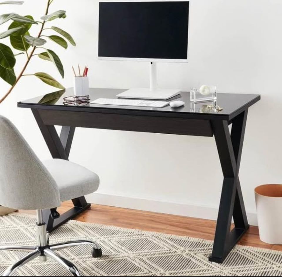 Farm House Style Desk And Chair