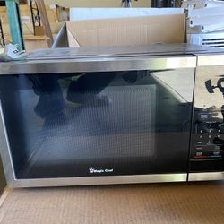 MAGIC CHEF MICROWAVE