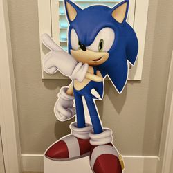 Sonic Cardboard Cutout Part Decor
