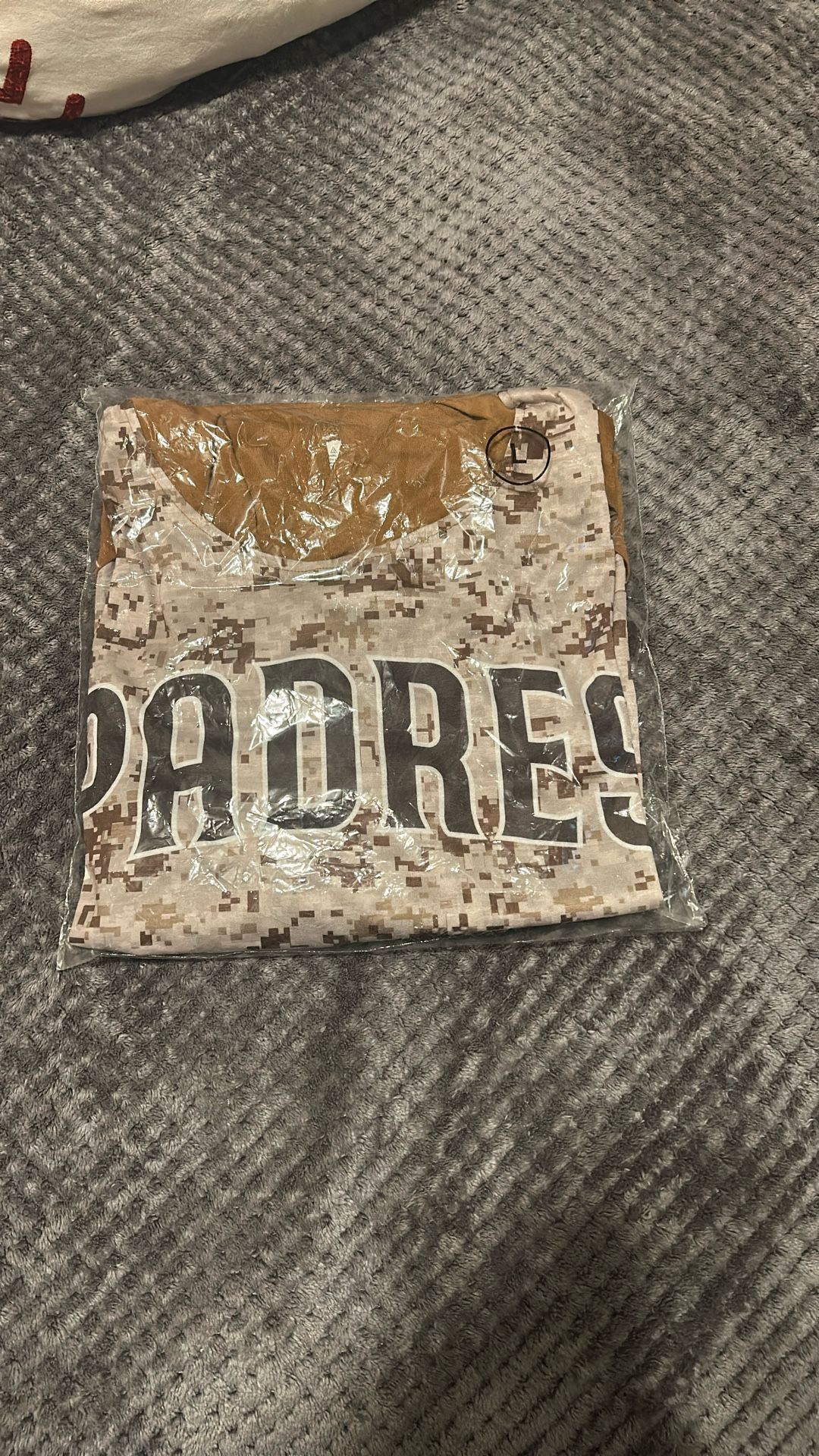 padres military hoodie (large)