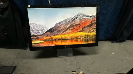 Apple Thunderbolt Display monitor 27”