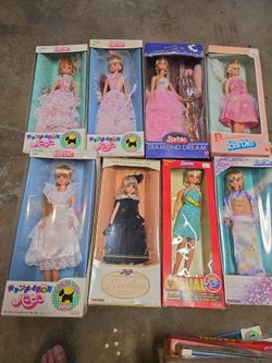 Old collectible barbies