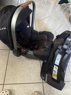 Nuna car seat