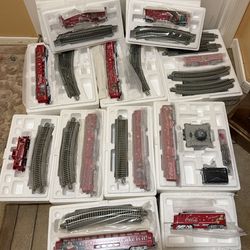 New Hawthorne Coca Cola through The Years  HO Train Set