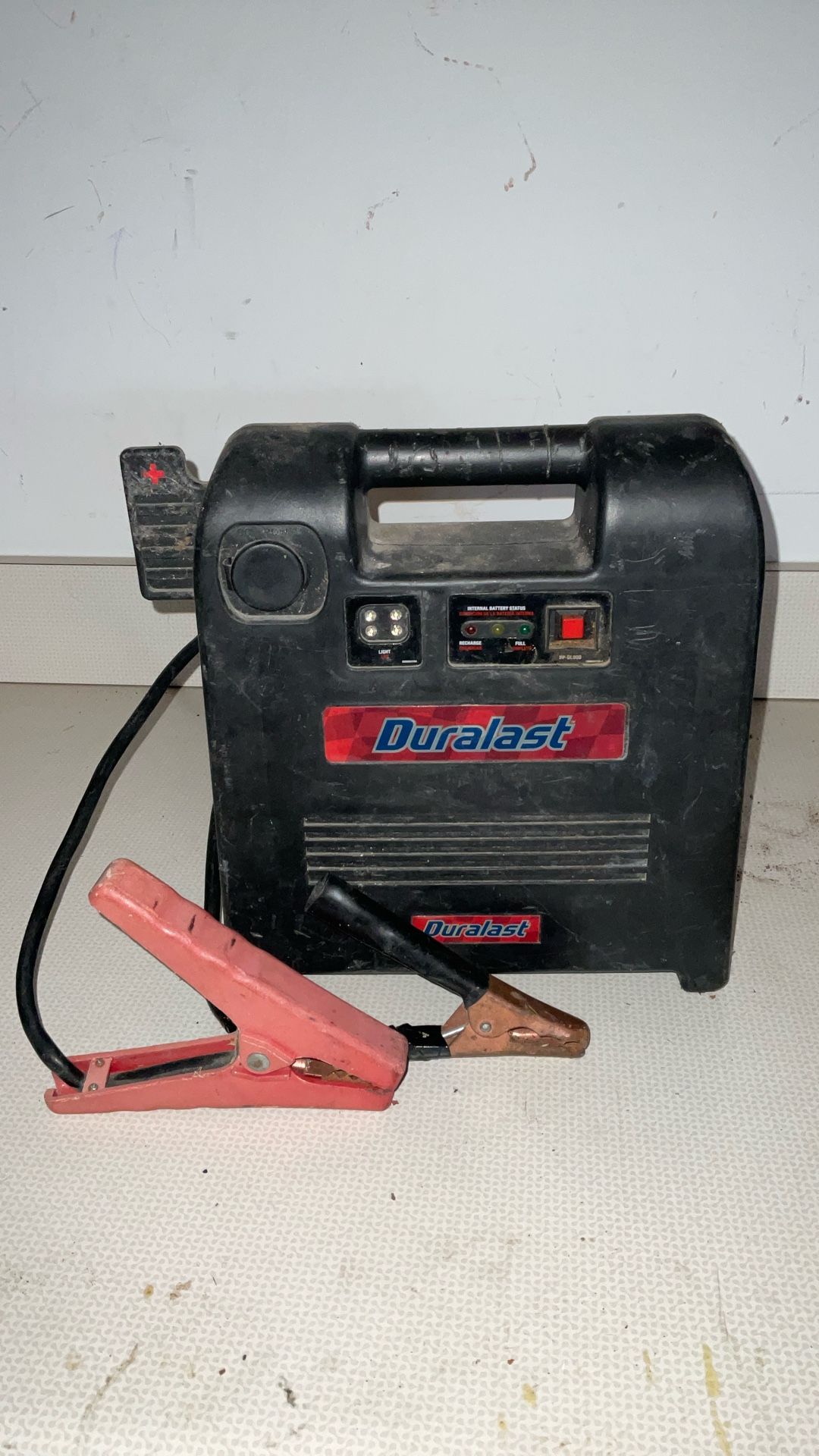 Duralast Battery Charger