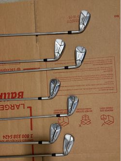 Cleveland UHX Irons 4-PW Stiff Shaft