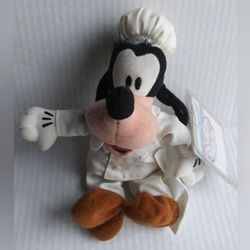 Chef Goofy Bean Bag Plush 9" Disney Stuffed Animal Toy