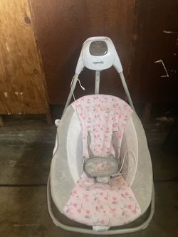 Ingenuity Baby Swing with Floral Seat Pad