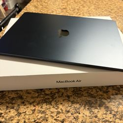 MacBook Air 15”