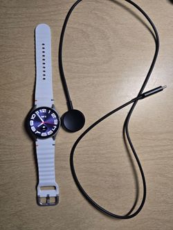 Samsung Galaxy Watch7 40mm Bluetooth – Cream – Fully Working